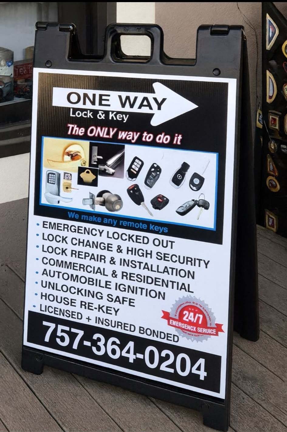 One Way Lock and Key service signage